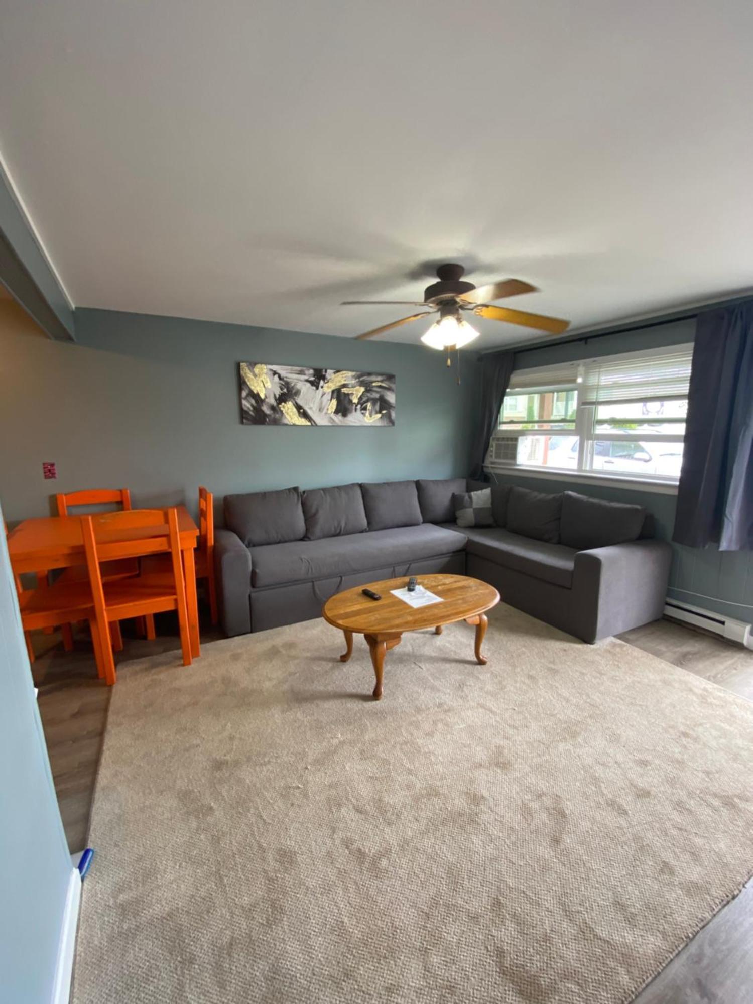 23 B St Apartments ハンプトン エクステリア 写真